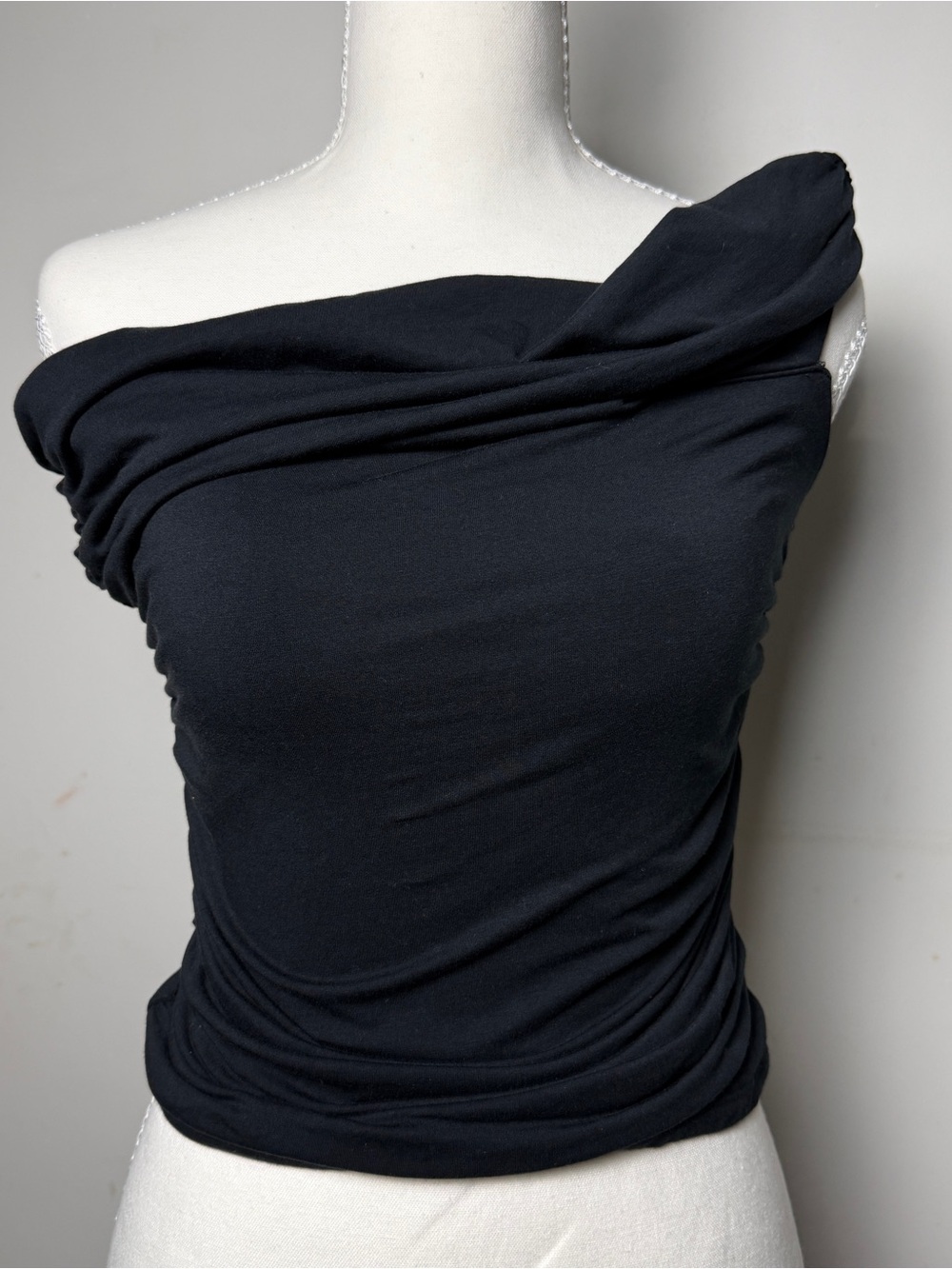 Abercrombie & Fitch Black Off-Shoulder Top | S - Picture 3 of 6